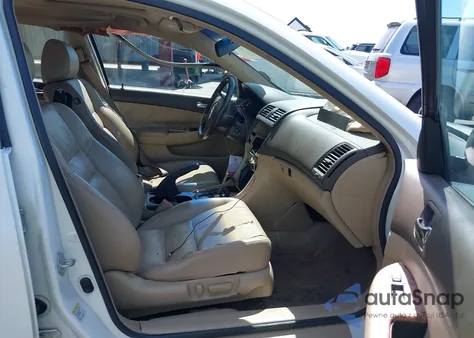 2003 Honda Accord 3.0 Ex z USA, uszkodzony, nr VIN 1HGCM66553A062386